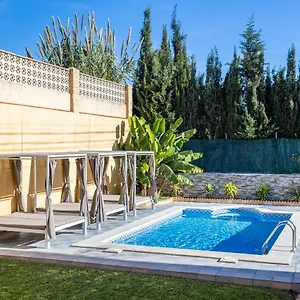 Sun, Relax, Climatized Pool & Steps To The By Mellow , Velez Malaga Spain