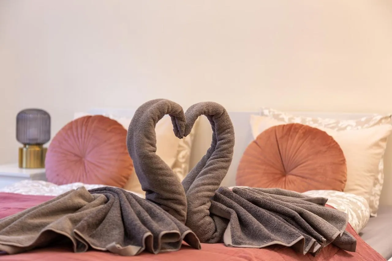 Goldcentral Apartment Comfort Budapest
