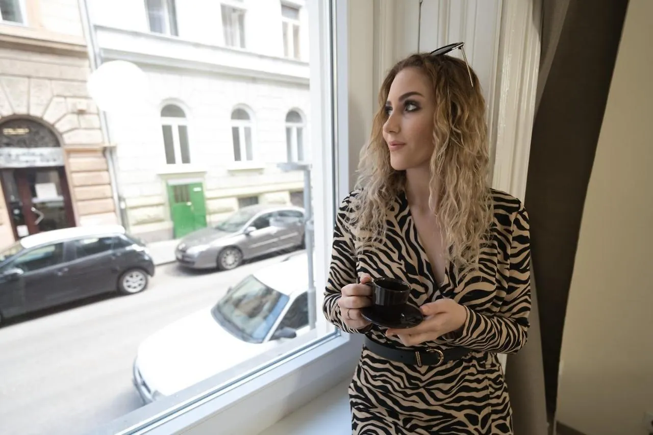Goldcentral Apartment Comfort Budapest